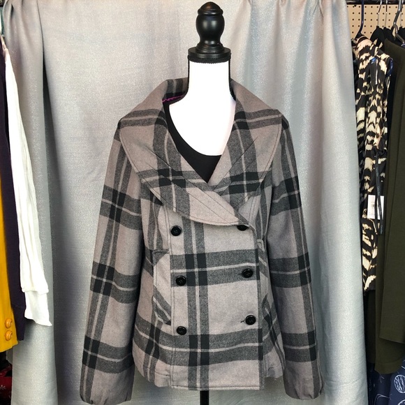 Tulle Jackets & Blazers - Tulle Double Breasted Plaid Coat sz L